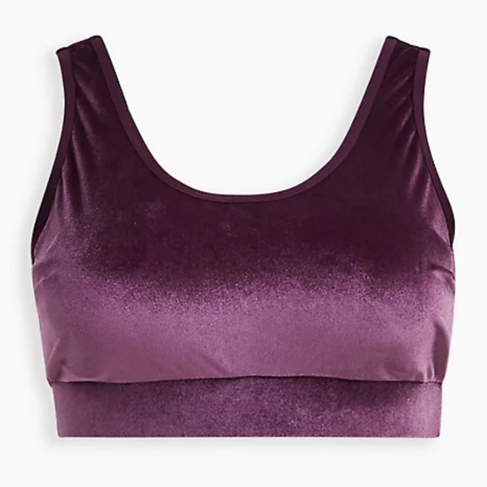 NWT TORRID 2 PIECE VELOUR LOUNGE SET W/ CROPPED TANK,HIGH RISE SHORTS - Picture 10 of 10